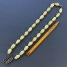Collana Girocollo Con Pietre Dure Giada Olivina Annodate A Mano E Chiusura In Argento 925 1pz