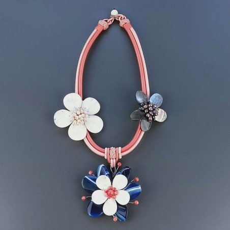 Collana Girocollo Con Pietre Dure Centrale A Fiore E Stelo Madreperla E Agata Blu 1pz