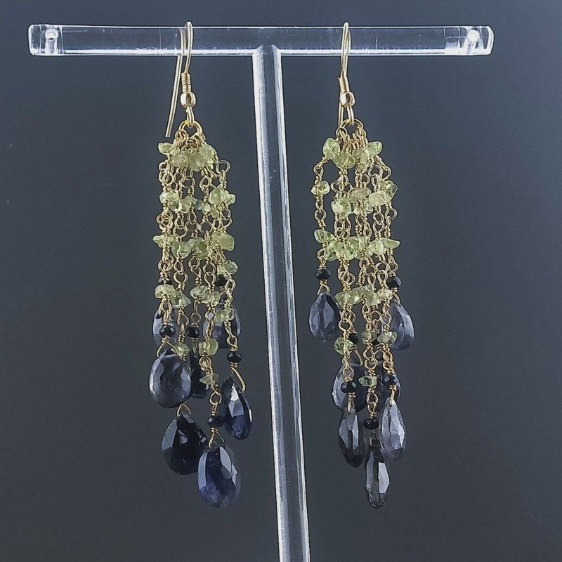 Orecchini Pioggia A Nodo Orafo Dorato Con Peridoto E Iolite Goccia Briolette Sfaccettata A Mano