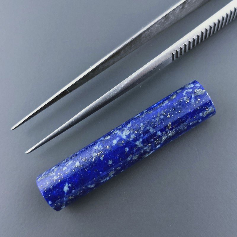 Lapis Lazuli Forma Cilindro Cabochon Fatto A Mano 40X9mm 38,50 Carati 1pz