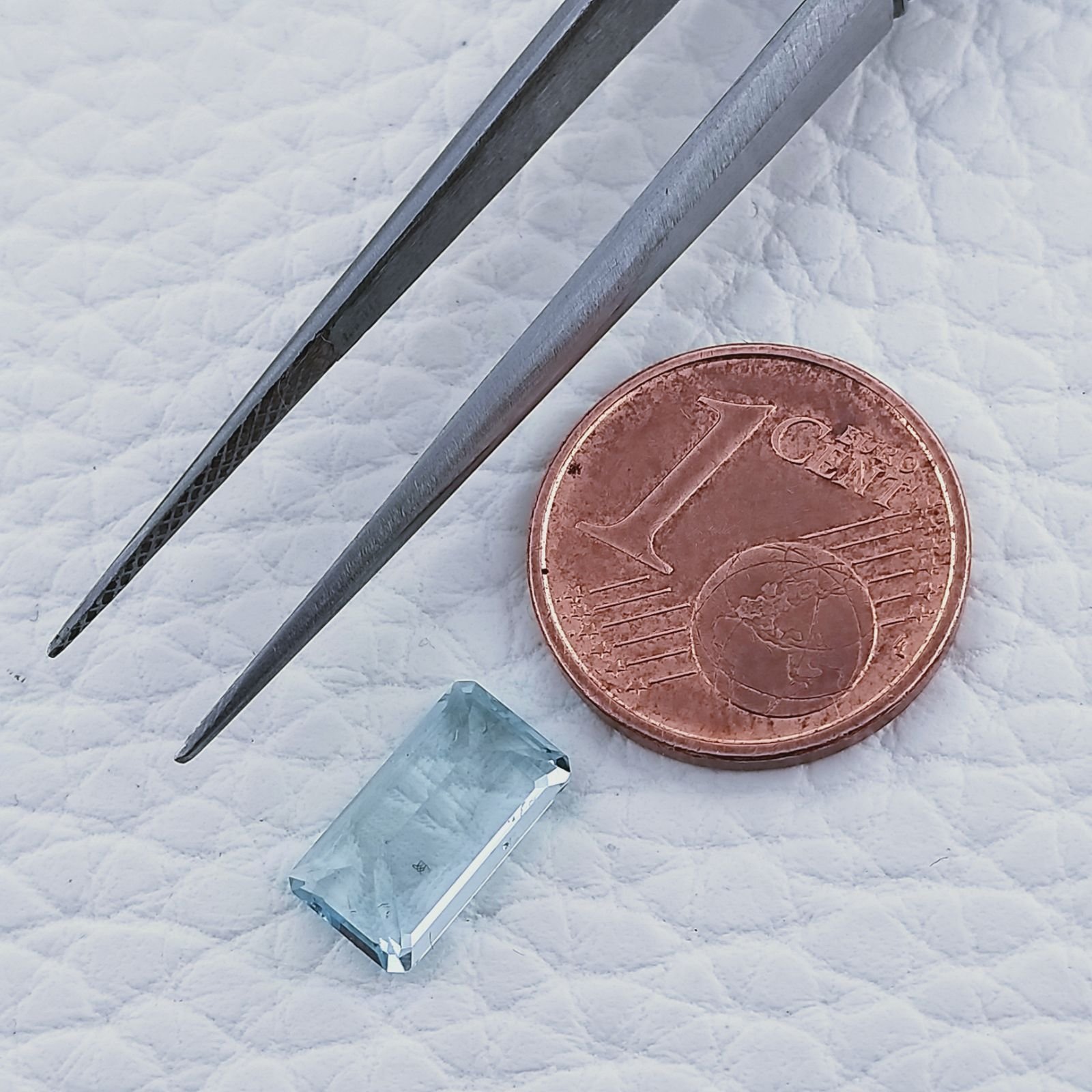 Acquamarina Forma Ottogonale Sfaccettato A Mano Gemma Sciolta 10X5X3mm 1,80 Carati 1pz