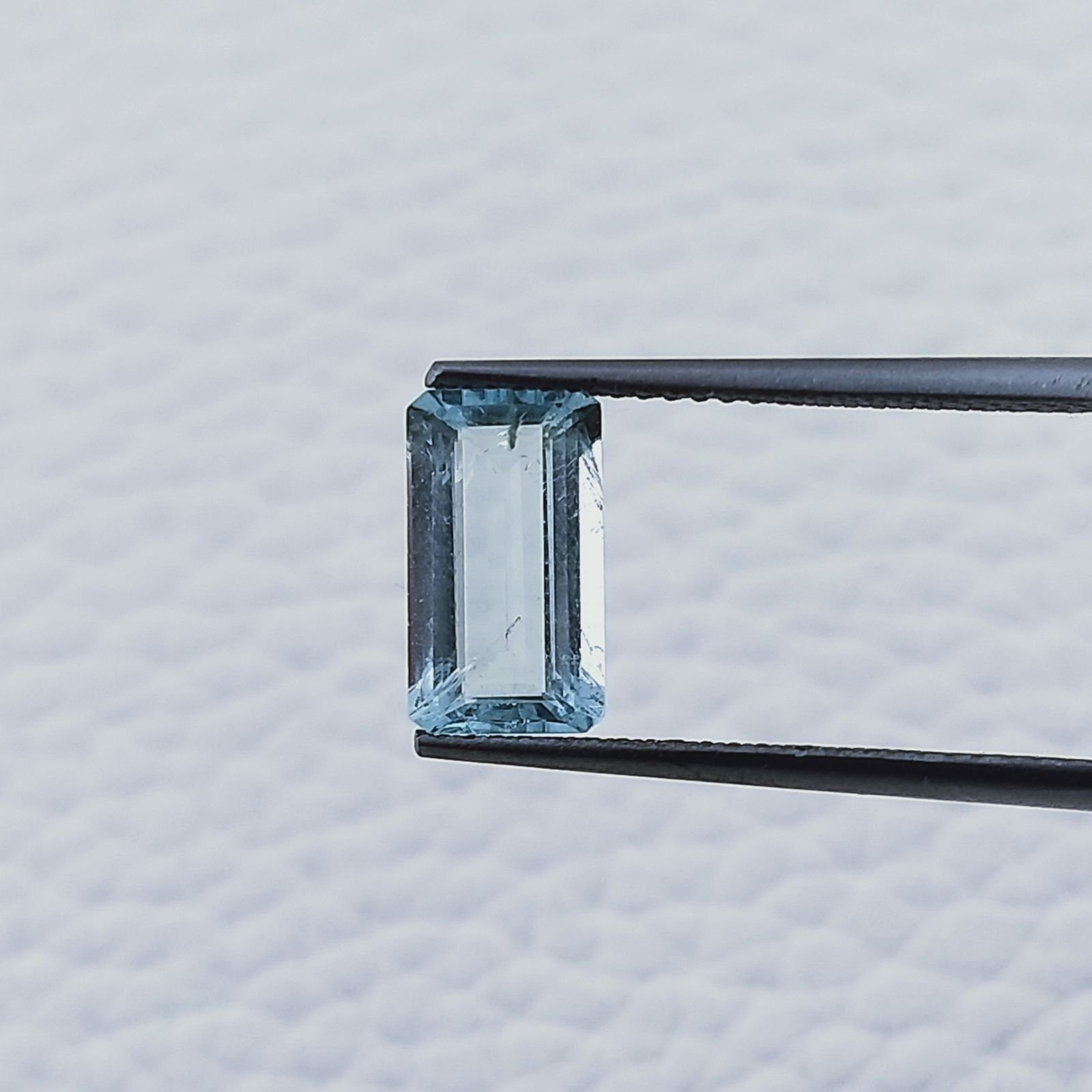 Acquamarina Forma Ottogonale Sfaccettato A Mano Gemma Sciolta 10X5X3mm 1,80 Carati 1pz