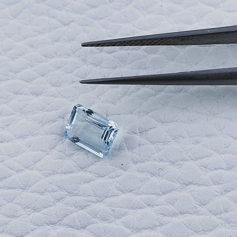 Acquamarina Taglio Smeraldo Ottagono Sfaccettato A Mano Gemma Sciolta 7X5X3mm 1,35 Carati 1pz