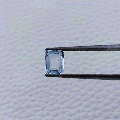 Gemma Sciolta di Acquamarina, Taglio Smeraldo Ottagono Sfaccettato a Mano, 7x5x3 mm, 1,35 ct Gemma Sciolta di Acquamarina, Taglio Smeraldo Ottagono Sfaccettato a Mano, 7x5x3 mm, 1,35 ct