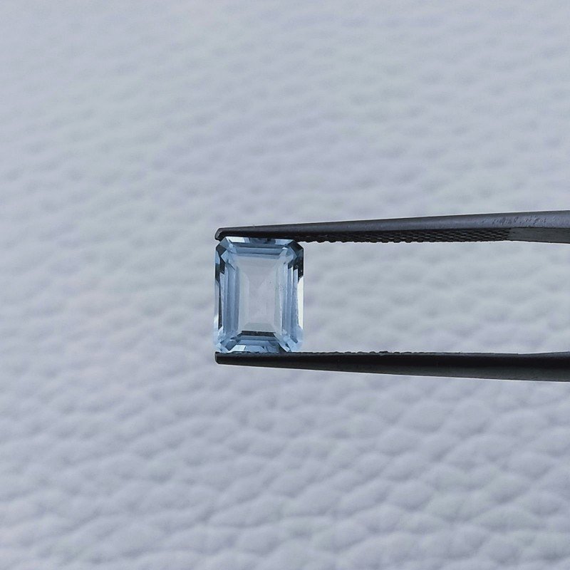 Acquamarina Taglio Smeraldo Ottagono Sfaccettato A Mano Gemma Sciolta 7X5X3mm 1,35 Carati 1pz Acquamarina Taglio Smeraldo Ottagono Sfaccettato A Mano Gemma Sciolta 7X5X3mm 1,35 Carati 1pz