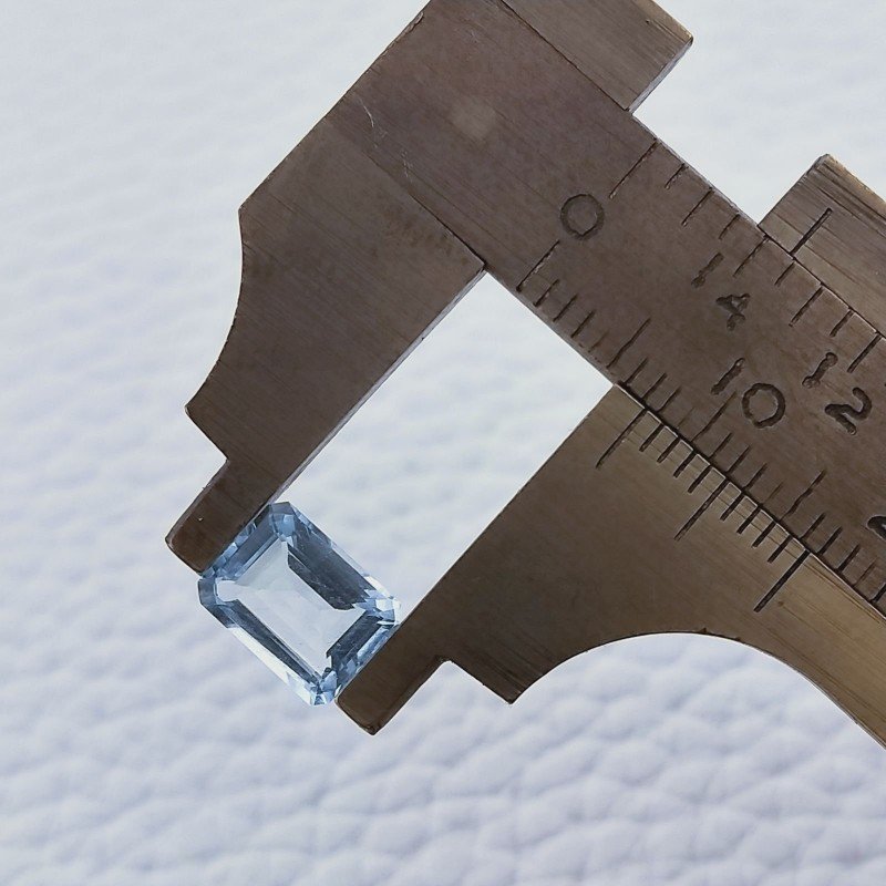 Acquamarina Taglio Smeraldo Ottagono Sfaccettato A Mano Gemma Sciolta 7X5X3mm 1,35 Carati 1pz Acquamarina Taglio Smeraldo Ottagono Sfaccettato A Mano Gemma Sciolta 7X5X3mm 1,35 Carati 1pz
