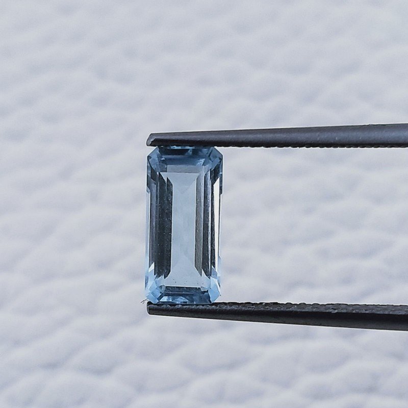 Acquamarina Taglio Smeraldo Ottagono Sfaccettato A Mano Gemma Sciolta 9X4X3mm 0,90 Carati 1pz