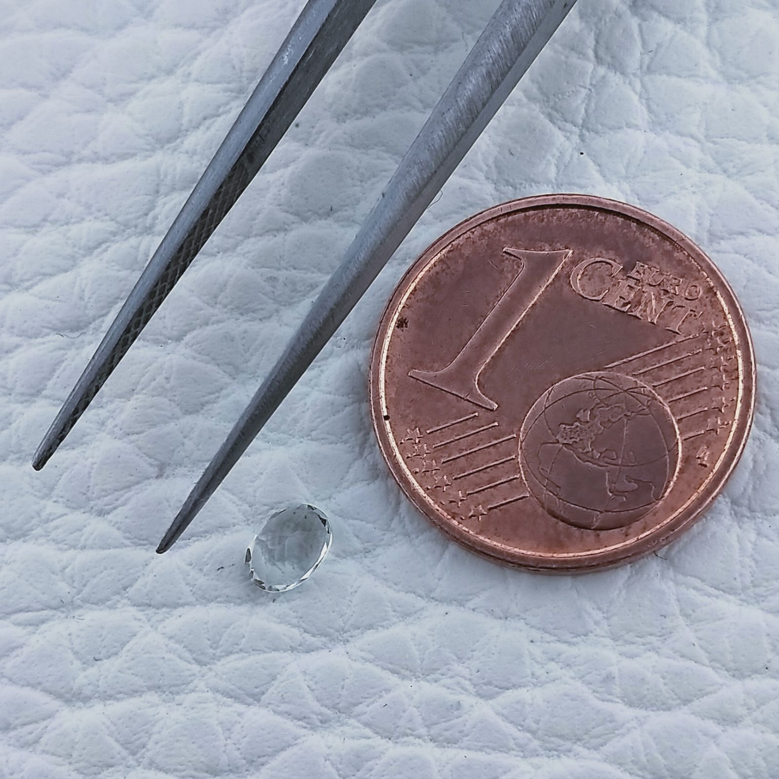 Acquamarina Forma Ovale Sfaccettato A Mano Gemma Sciolta 4X3X2mm 0,15 Carati 1pz