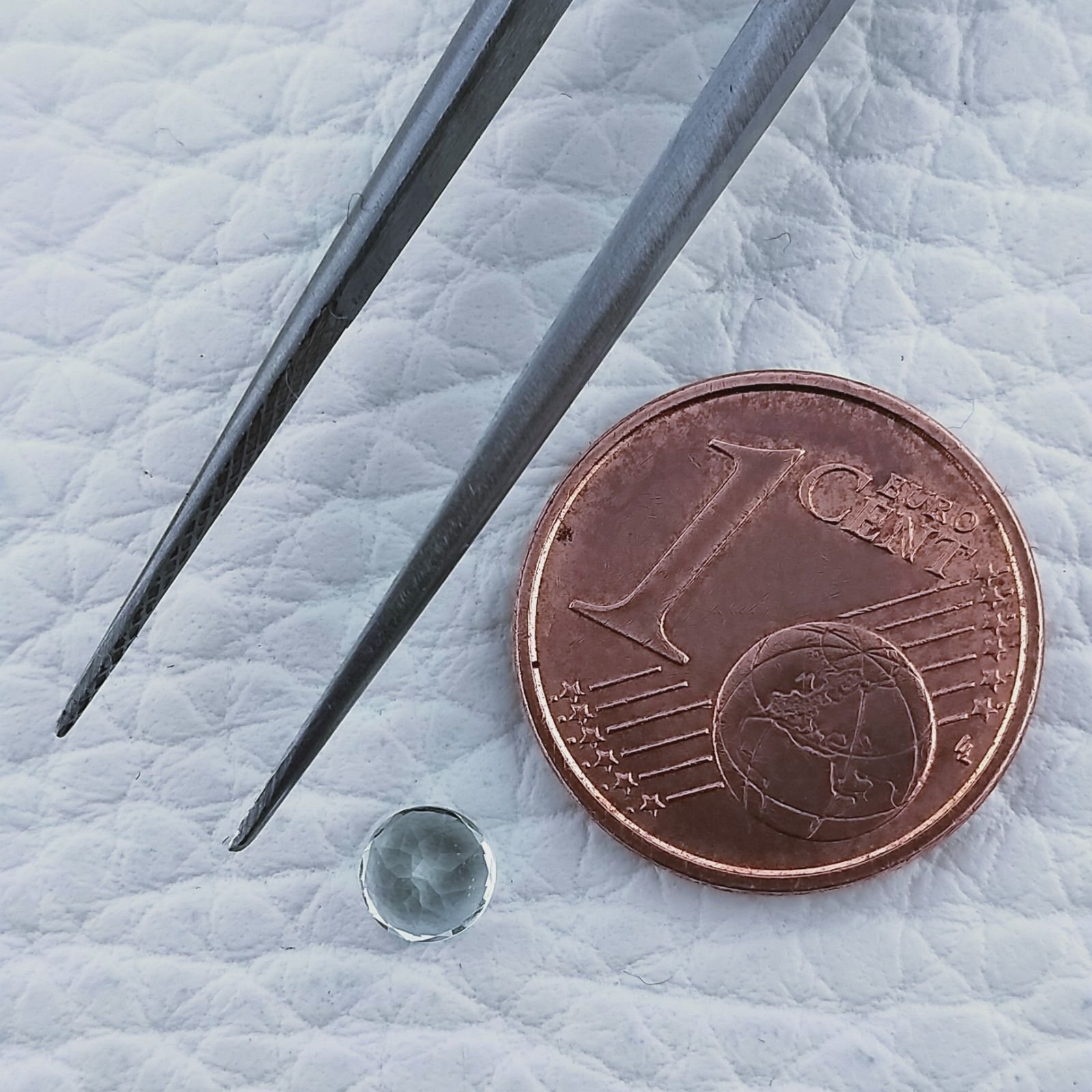 Acquamarina Forma Tondo Sfaccettato A Mano Gemma Sciolta 4X2-3mm 0,25 Carati 1pz
