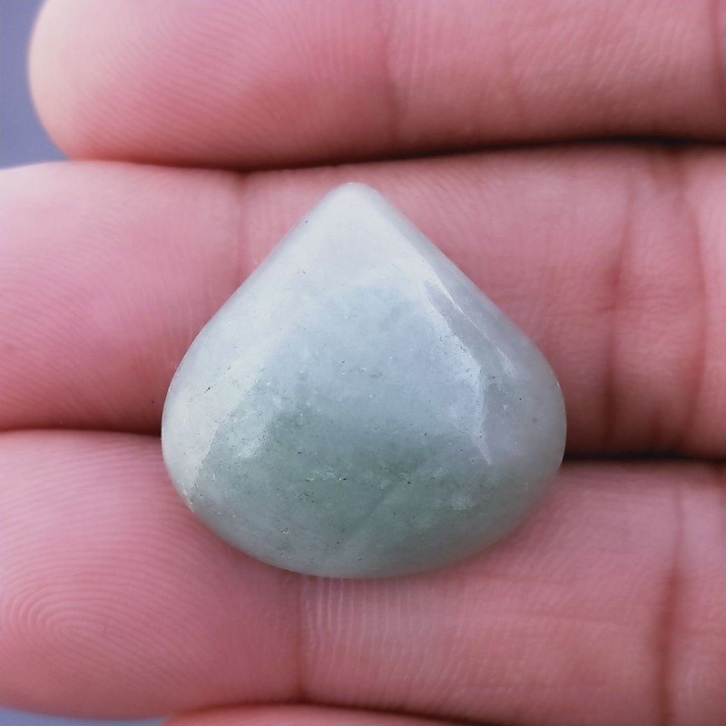 Cabochon di Avventurina Verde Cuore, 21x21x7 mm, 24,35 ct, Fatto a Mano