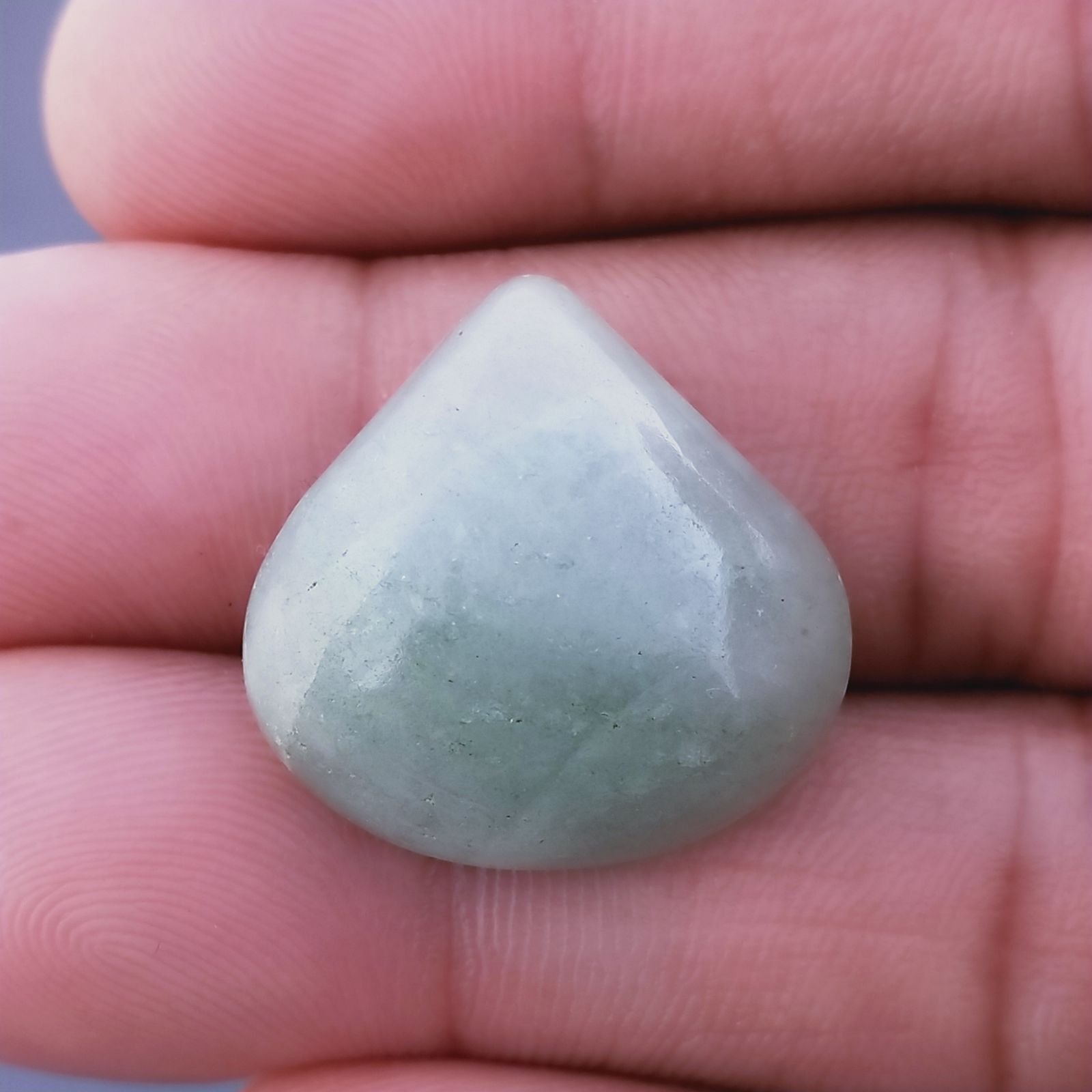 Avventurina Verde Forma Cuore Cabochon Fatto A Mano 21X21X7mm 24,35 Carati 1pz
