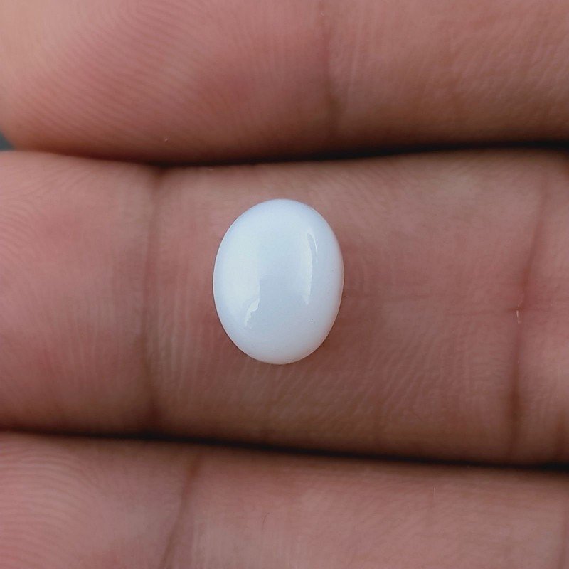 Calcedonio Forma Ovale Cabochon Fatto A Mano 9X7X5mm 3,00 Carati 1pz Calcedonio Forma Ovale Cabochon Fatto A Mano 9X7X5mm 3,00 Carati 1pz