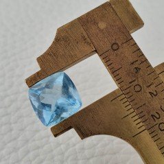 Gemma Sciolta di Acquamarina Naturale (AA), Taglio Cuscino Sfaccettato a Mano, 11x11x7,50 mm, 5,75 ct