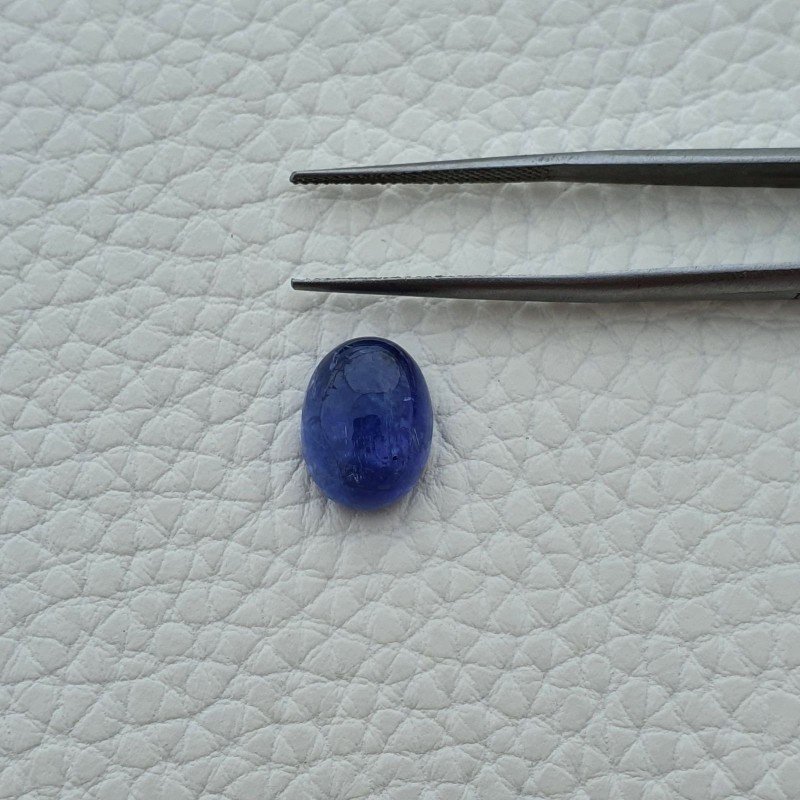 Tanzanite Naturale Forma Ovale Piatto Cabochon Liscio Fatto a Mano 13X10X6mm 8,30 Carati 1pz Tanzanite Naturale Forma Ovale Piatto Cabochon Liscio Fatto a Mano 13X10X6mm 8,30 Carati 1pz
