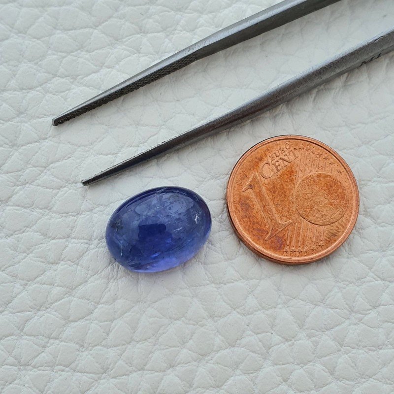 Tanzanite Naturale Forma Ovale Piatto Cabochon Liscio Fatto a Mano 13X10X6mm 8,30 Carati 1pz Tanzanite Naturale Forma Ovale Piatto Cabochon Liscio Fatto a Mano 13X10X6mm 8,30 Carati 1pz