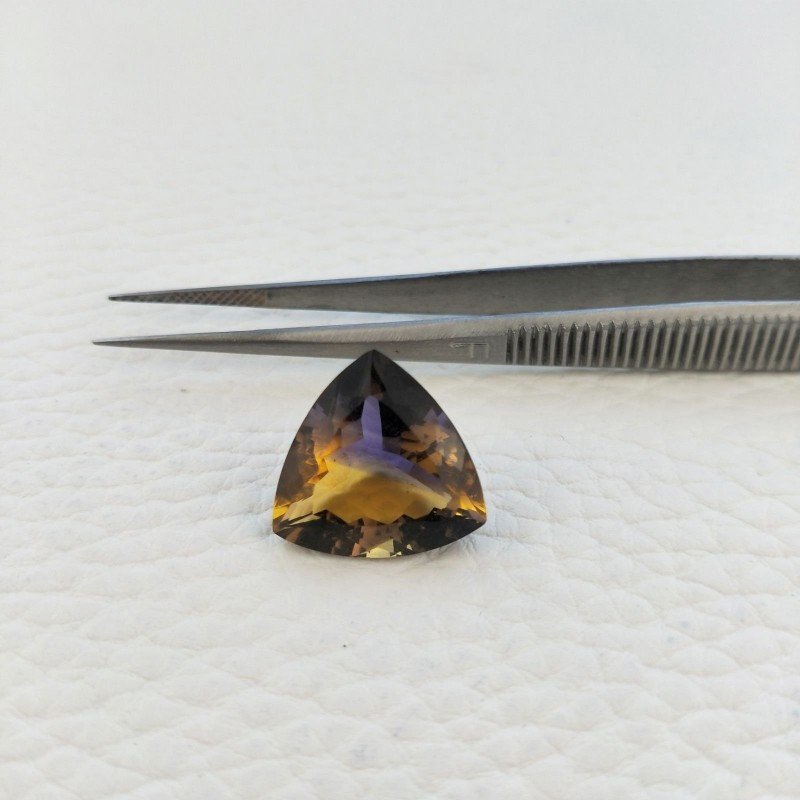 Ametrina Idrotermale Taglio Trillion Sfaccettata a Mano Gemma Sciolta 16X16X9mm 11,70 Carati 1pz