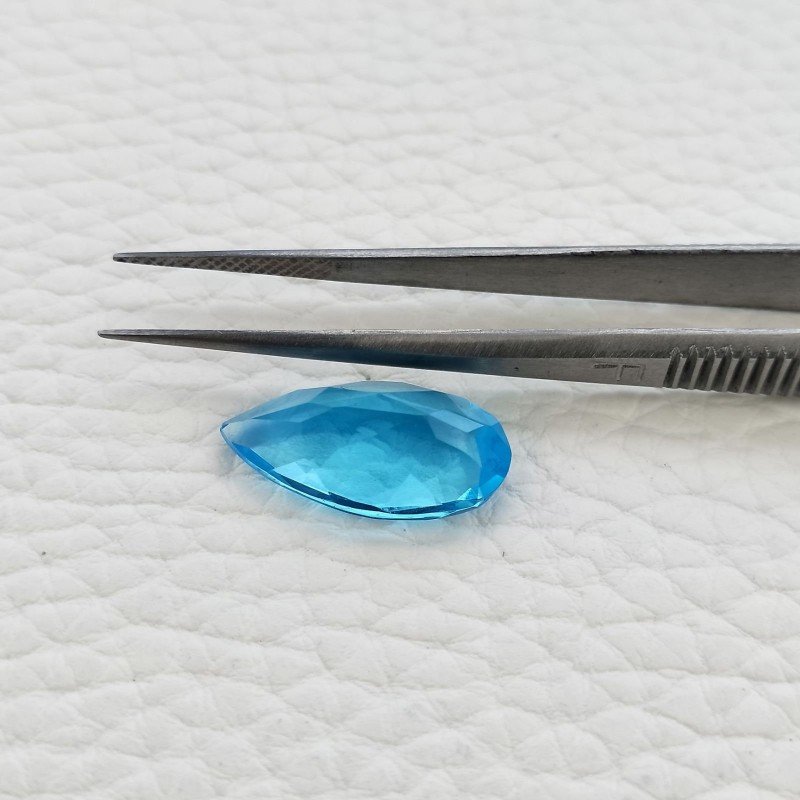 Topazio Azzurro Idrotermale Taglio Goccia Sfaccettata a Mano Gemma Sciolta 19X10X6mm 7,15 Carati 1pz