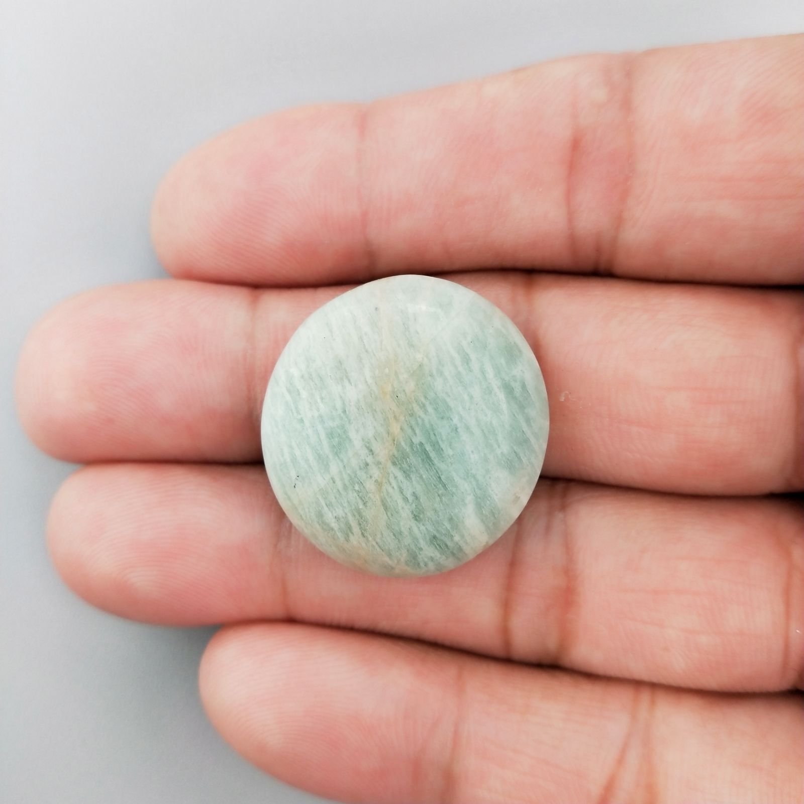 Amazzonite Brasiliana Naturale Forma Tondo Piatto Cabochon Liscio Fatto a Mano 25X25X7mm 35,10 Carati 1pz