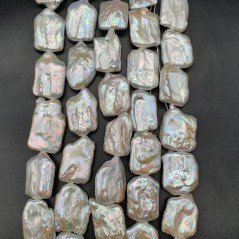 Perle di fiume barocche rettangolo bianche