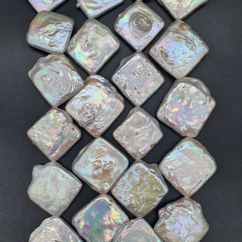 Perle di fiume bianco quadrato foro diagonale 18-20X22mm