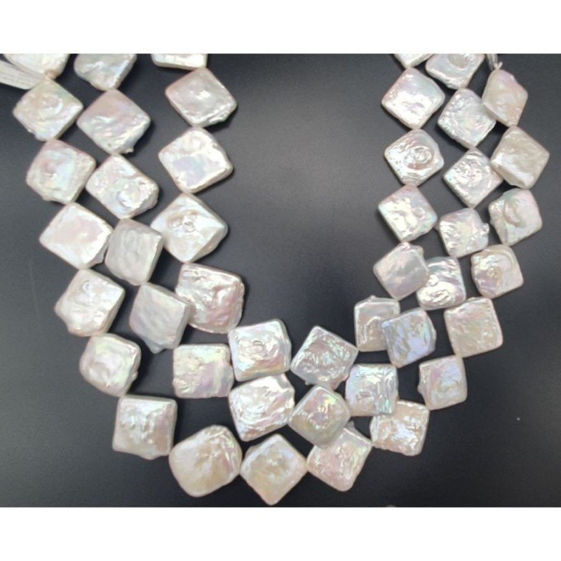 Perle di fiume bianco quadrato foro diagonale 18-20X22mm