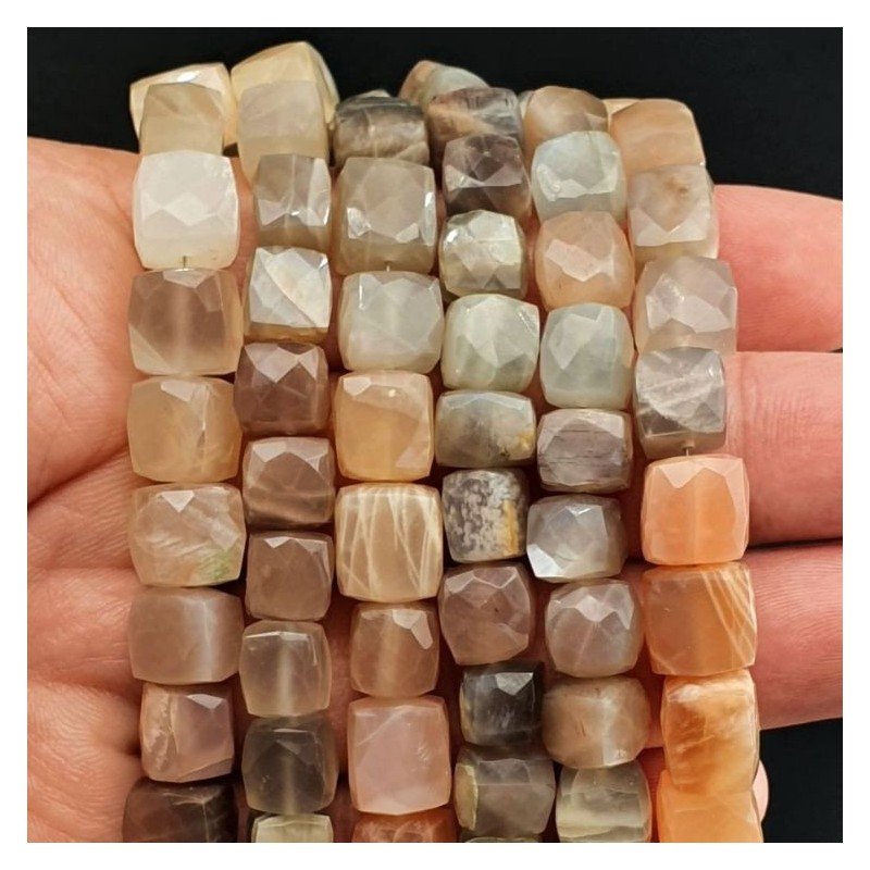 Pietra di Luna Multicolore Naturale Perline Forma Cubetti Sfaccettato a Mano 10-14mm