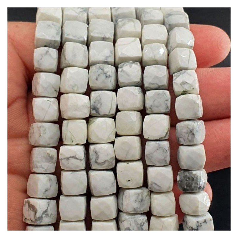 Aulite Bianco Striato Perline Forma Cubetti Sfaccettato a Mano