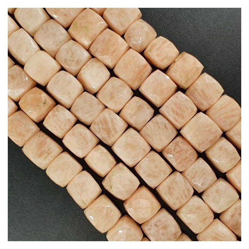 Pietra di Luna Rosa Naturale Perline Forma Cubetti Sfaccettato a Mano 09-12mm