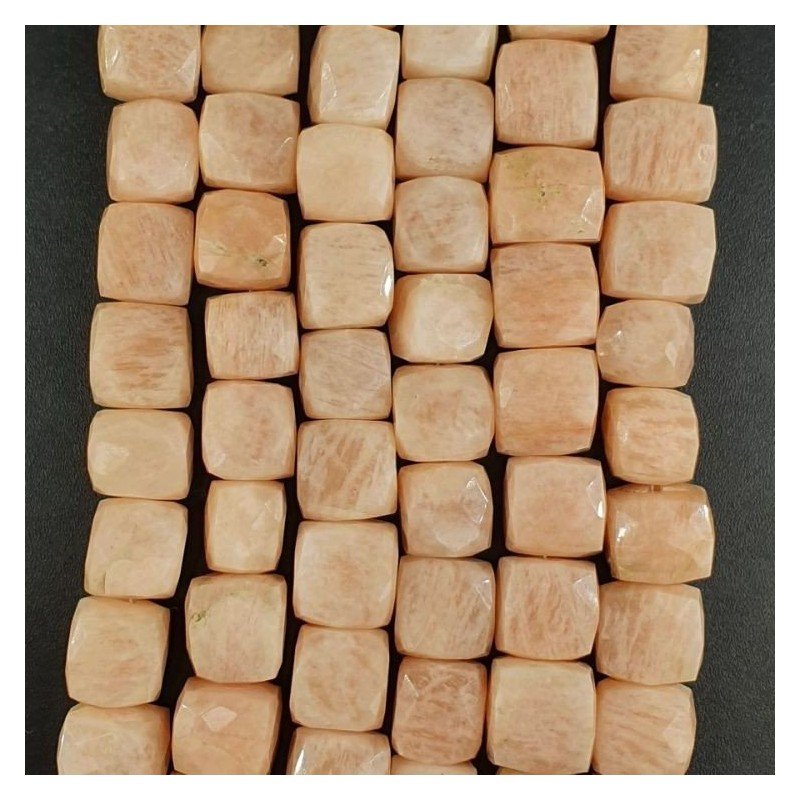 Pietra di Luna Rosa Naturale Perline Forma Cubetti Sfaccettato a Mano 09-12mm