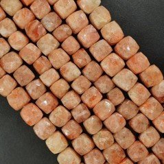 Pietra del Sole Naturale Perline Forma Cubetti Sfaccettato a Mano 07-10mm