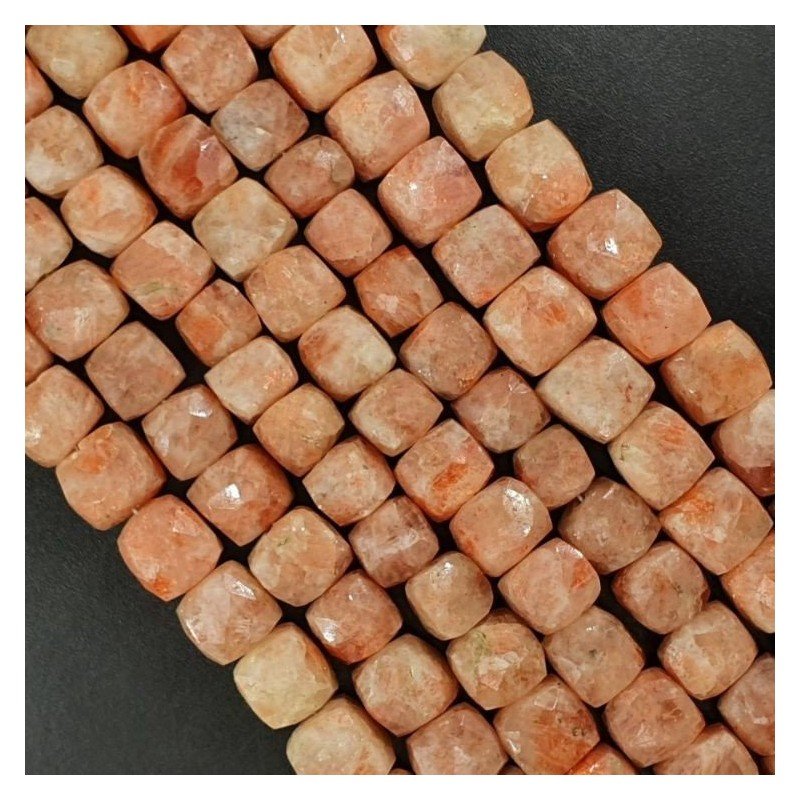 Pietra del Sole Naturale Perline Forma Cubetti Sfaccettato a Mano 07-10mm
