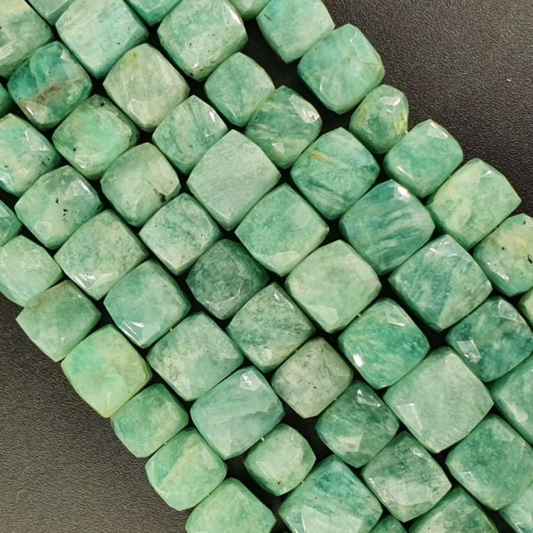 Amazzonite Russo Naturale Perline Forma Cubetti Sfaccettato a Mano 06-08mm