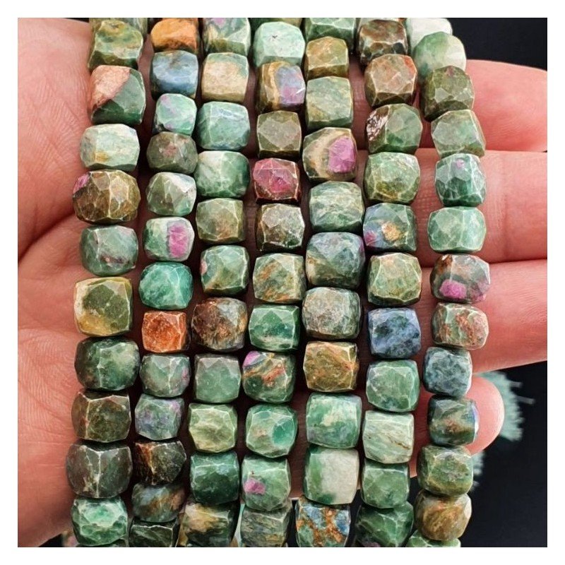 Rubizoisite Naturale Perline Forma Cubetti Sfaccettato a Mano 08-10mm