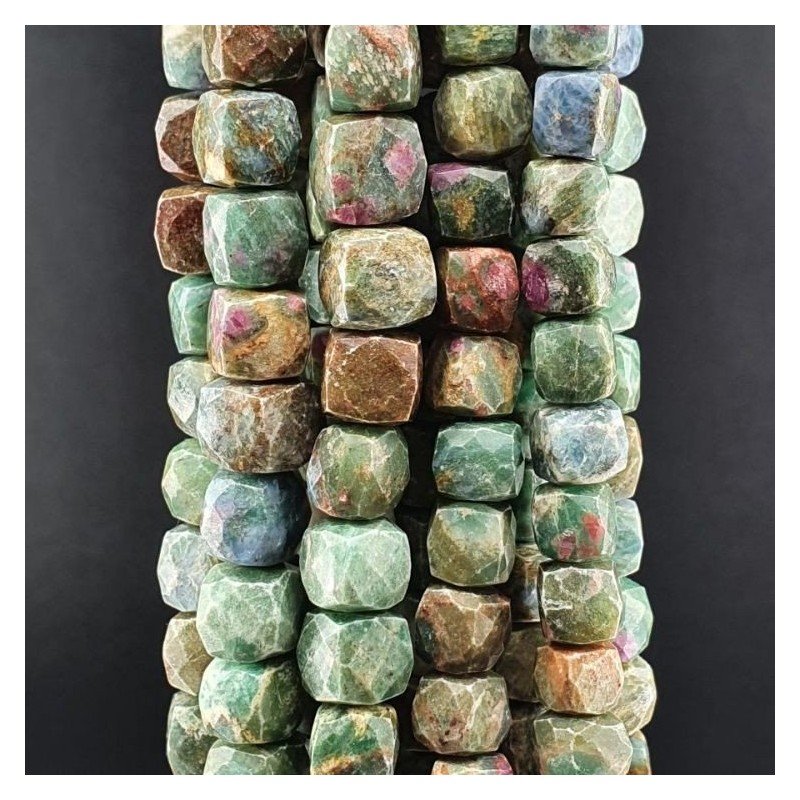 Rubizoisite Naturale Perline Forma Cubetti Sfaccettato a Mano 08-10mm