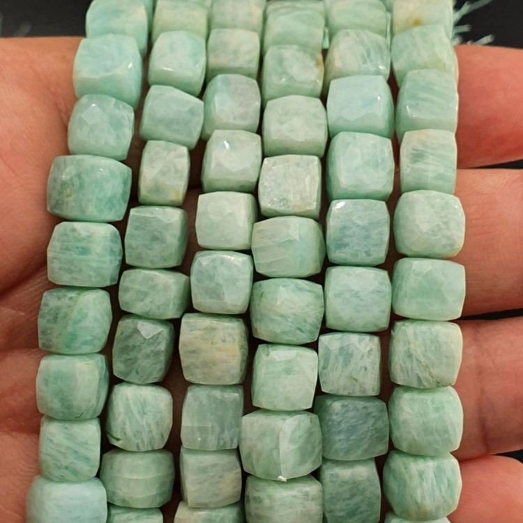 Amazzonite Brasiliana Naturale Perline Forma Cubetti Sfaccettato a Mano 08-10mm