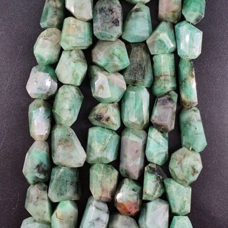 Radice Di Smeraldo Naturale Sassi Sfaccettate A Mano Taglio Gemma